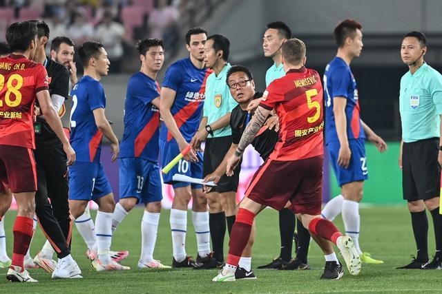 NG大舞台赛事资讯中心-全球联赛资讯导航联系页面展示图